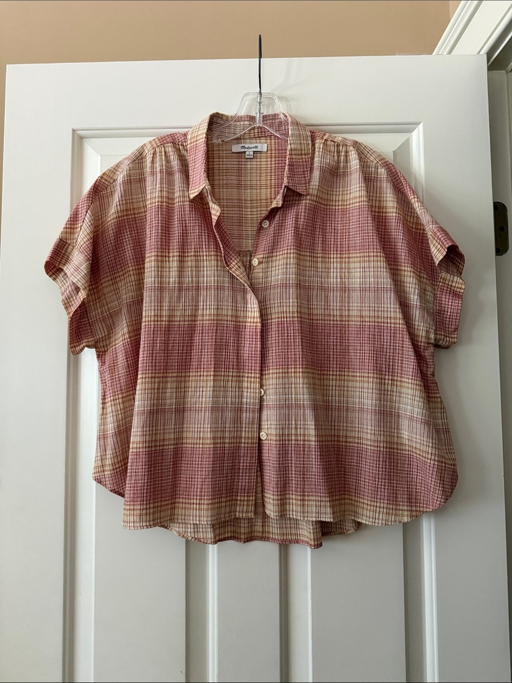 Madewell Plaid Short-Sleeve Button-Down in Dusty Rose and Cream
